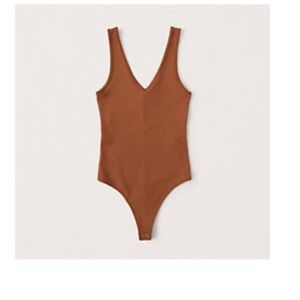 Abercrombie Bare seamless v neck bodysuit